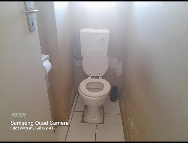2 BEDROOM APARTMENT FOR SALE IN SUNNYSIDE